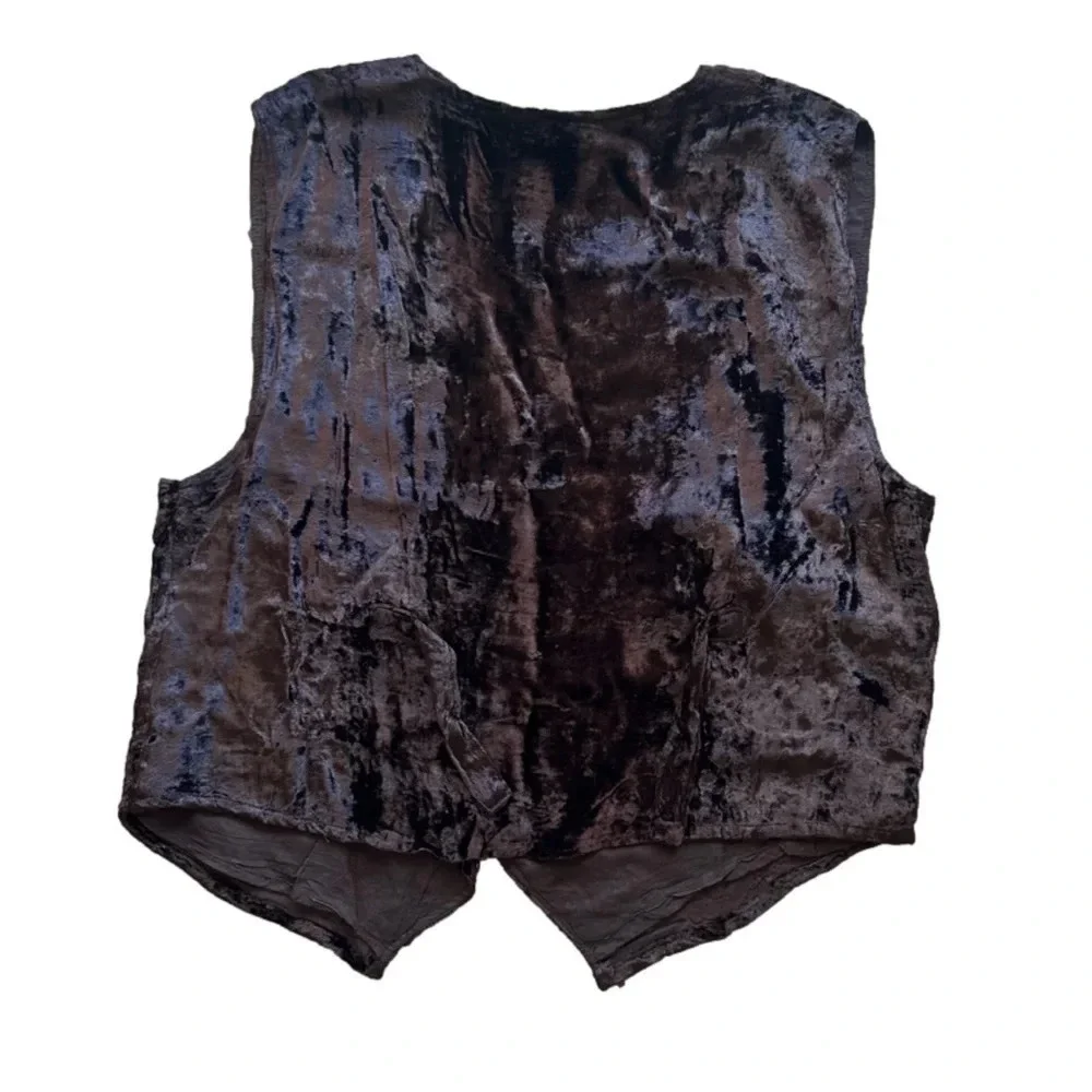NWT Women’s Vintage MSAS Embroidered Vest